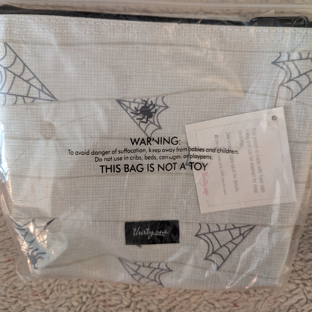 Thirty-One Gray Snack and Go Pouch